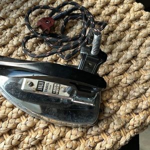 Antique Inui Travel Iron